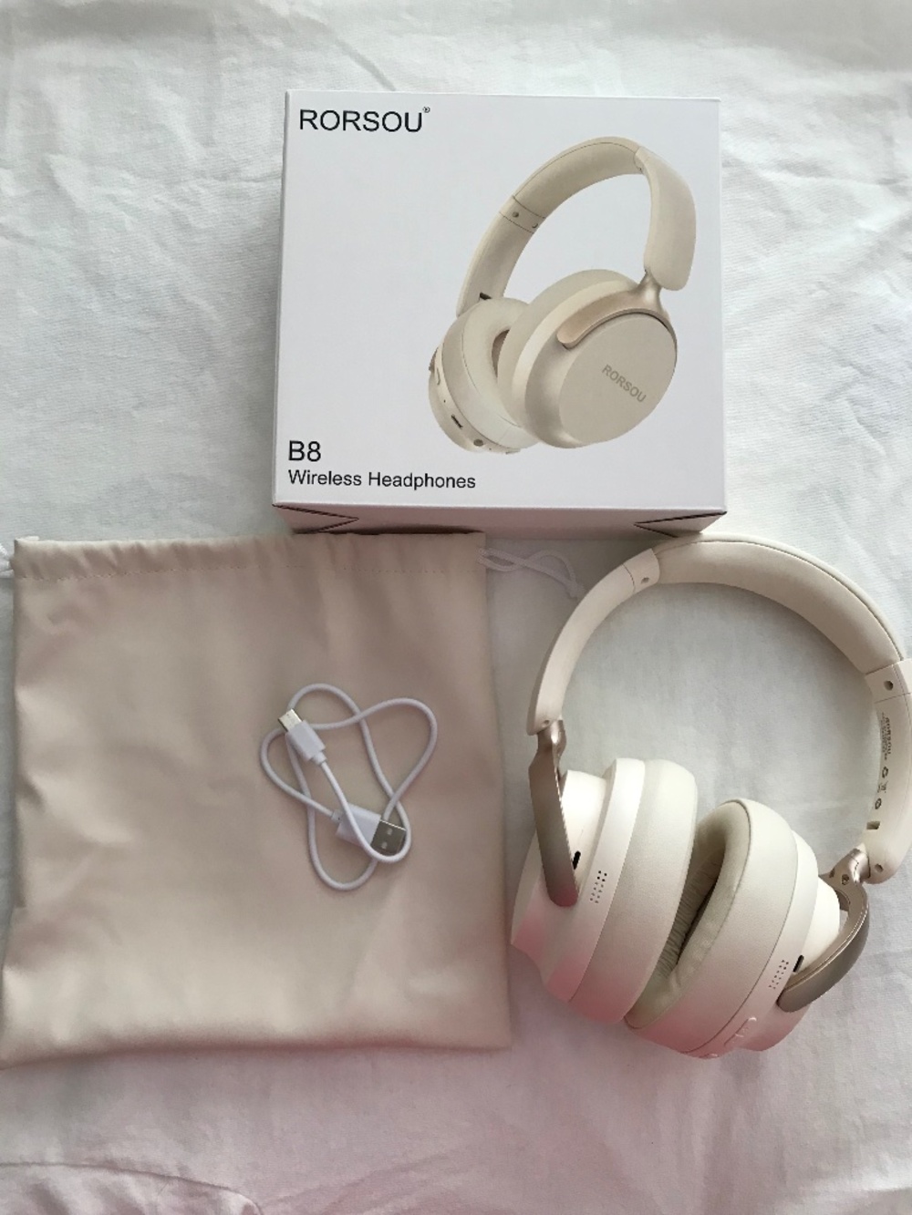 RORSOU B8 Bluetooth Adjustable Over Ear Headphones Beige With Charger and Pouch